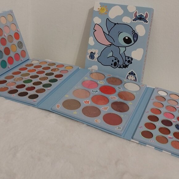 Make up - Picture 2 of 6